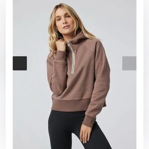 Vuori Womens Sweatshirt Restore Half Zip Hoodie